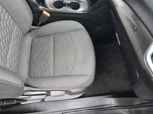 Used 2019 Chevrolet Equinox LT w/ LPO, Cargo Package FWD image 38