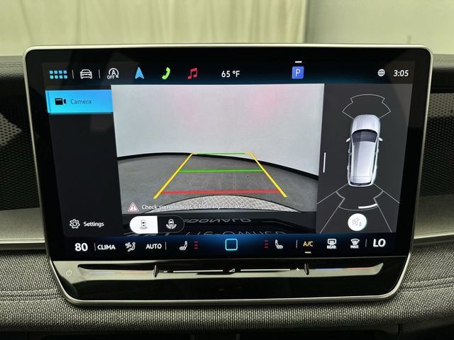 Certified 2025 Volkswagen Tiguan S AWD/4WD image 17