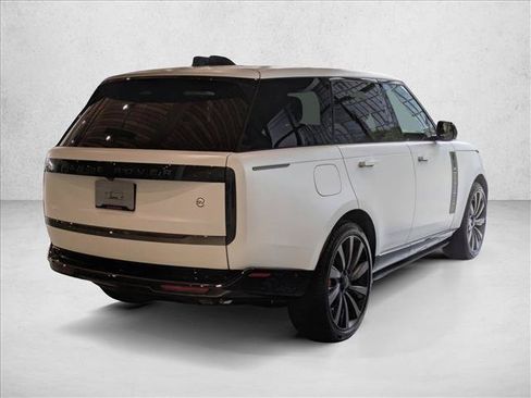 New 2026 Land Rover Range Rover SV AWD/4WD image 2