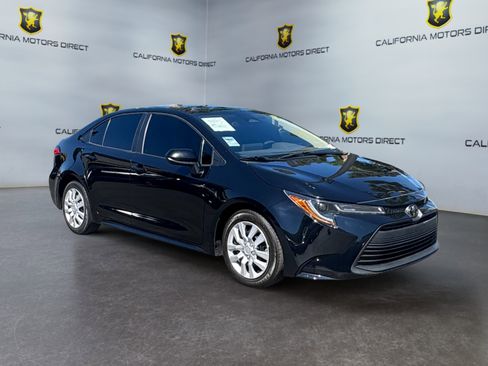 Used 2024 Toyota Corolla LE FWD image 7