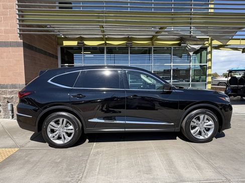 Used 2025 Acura MDX FWD image 9