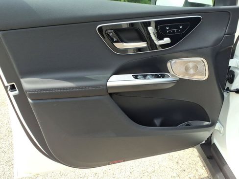 New 2026 Mercedes-Benz GLC 300 4MATIC image 15
