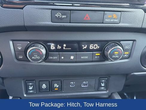 Used 2023 Nissan Frontier SV w/ SV Premium Package AWD/4WD image 14