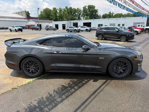 Used 2018 Ford Mustang GT Premium RWD image 10