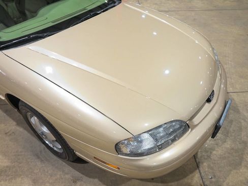 Used 1999 Chevrolet Lumina LTZ w/ Preferred Equipment Group image 18