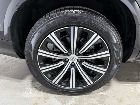 Used 2024 Volvo XC90 B5 Plus image 7