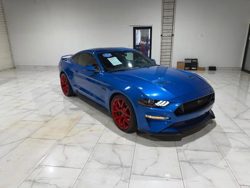 Used 2019 Ford Mustang GT Premium w/ GT Performance Package image 3