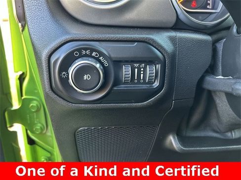 Certified 2019 Jeep Wrangler Unlimited Sahara image 17