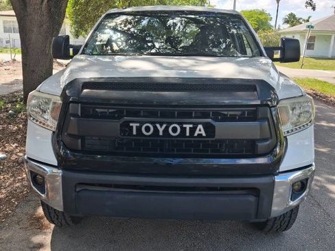 Used 2014 Toyota Tundra SR5 w/ SR5 Upgrade Package image 10
