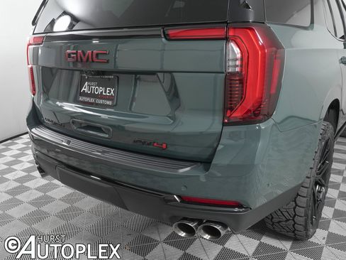 Used 2025 GMC Yukon AT4 Ultimate image 40