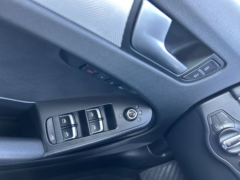 Used 2013 Audi A4 Premium Plus w/ Premium Plus Pkg image 18