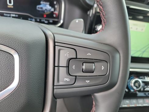 Used 2025 GMC Sierra 1500 AT4X image 24