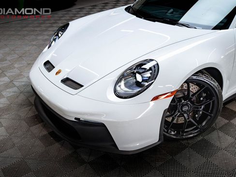 Used 2022 Porsche 911 GT3 RWD image 9