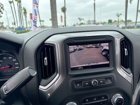 Used 2024 GMC Sierra 1500 Pro w/ Convenience Package image 18
