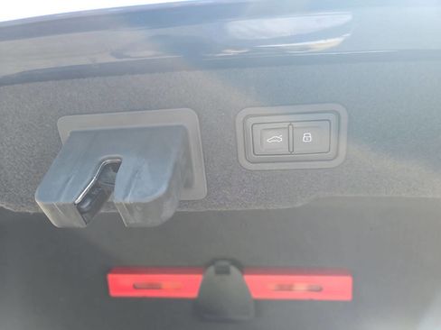 Used 2019 Audi A8 L 3.0T w/ Executive Package image 32