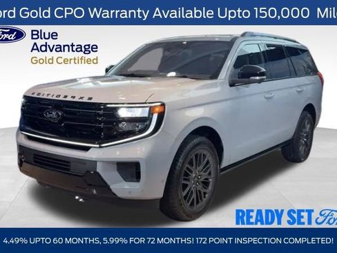 Used 2025 Ford Expedition Tremor image 1