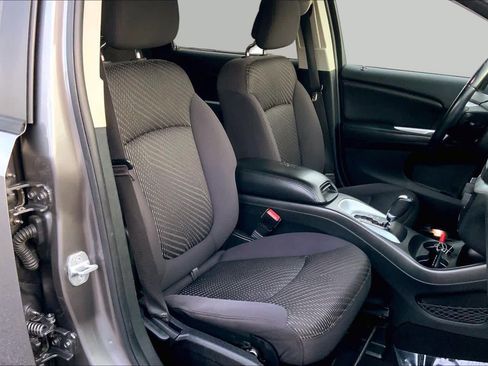 Used 2013 Dodge Journey SXT w/ Flexible Seating Group FWD image 8