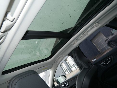 Certified 2025 Volvo XC60 B5 Plus w/ Climate Package image 11