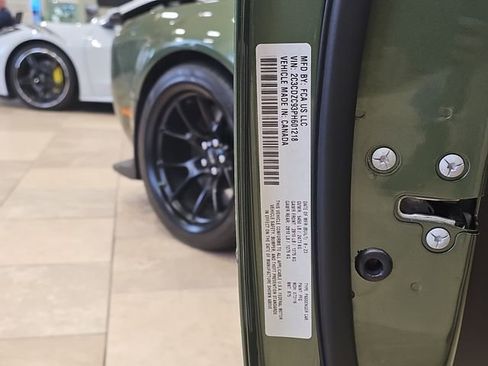 Used 2023 Dodge Challenger SRT Hellcat image 32