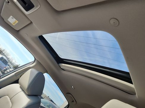 New 2026 Honda HR-V EX-L image 10