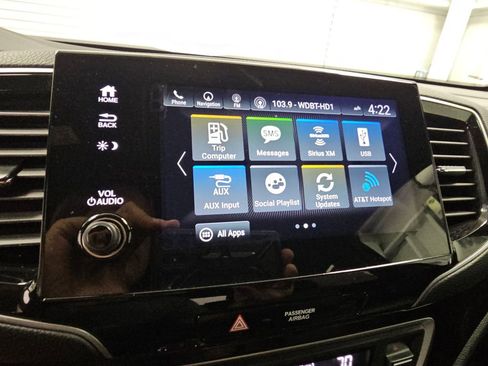 Used 2022 Honda Pilot Black Edition image 17