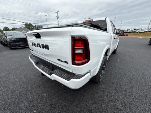 New 2026 RAM 1500 Big Horn AWD/4WD image 5