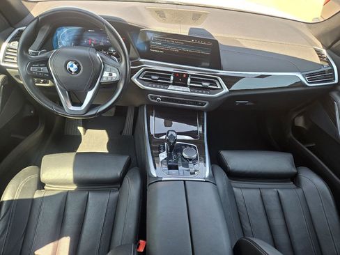 Used 2021 BMW X5 xDrive45e w/ Parking Assistance Package AWD/4WD image 9