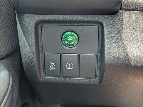 Certified 2021 Honda HR-V Sport image 23