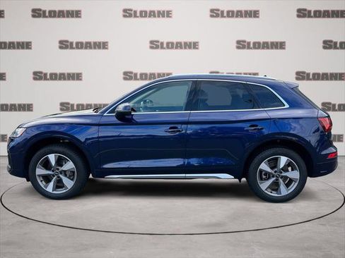 Certified 2023 Audi Q5 2.0T Premium AWD/4WD image 2