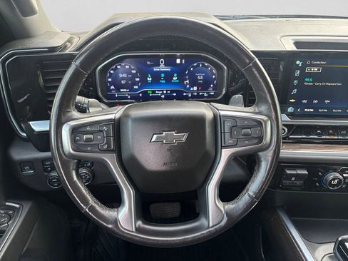 Used 2022 Chevrolet Silverado 1500 RST image 12