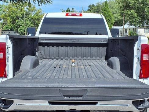 Used 2025 Chevrolet Silverado 3500 W/T AWD/4WD image 7