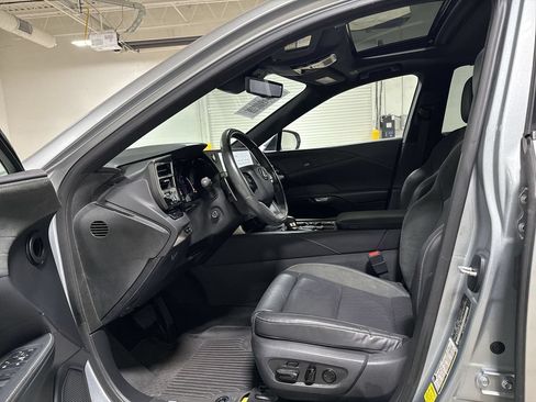 Used 2023 Lexus RX 350 AWD w/ Accessory Package image 20