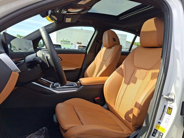 Certified 2023 BMW 330i xDrive Sedan w/ Driving Assistance Package AWD/4WD image 13