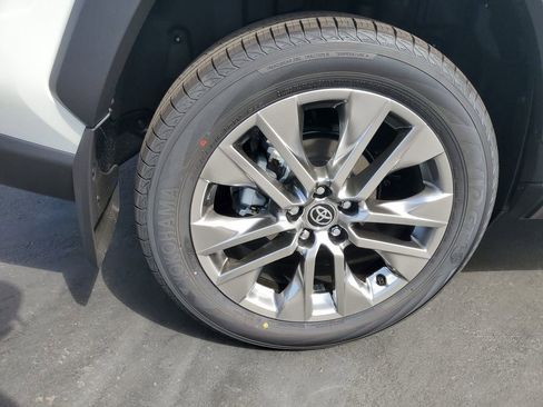 New 2025 Toyota RAV4 XLE Premium image 8