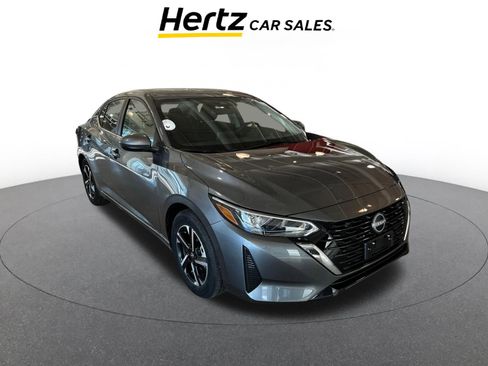 Used 2025 Nissan Sentra SV image 1