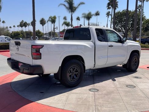 New 2026 Nissan Frontier S image 8