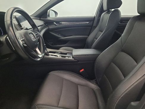 Used 2019 Honda Accord Sport image 17