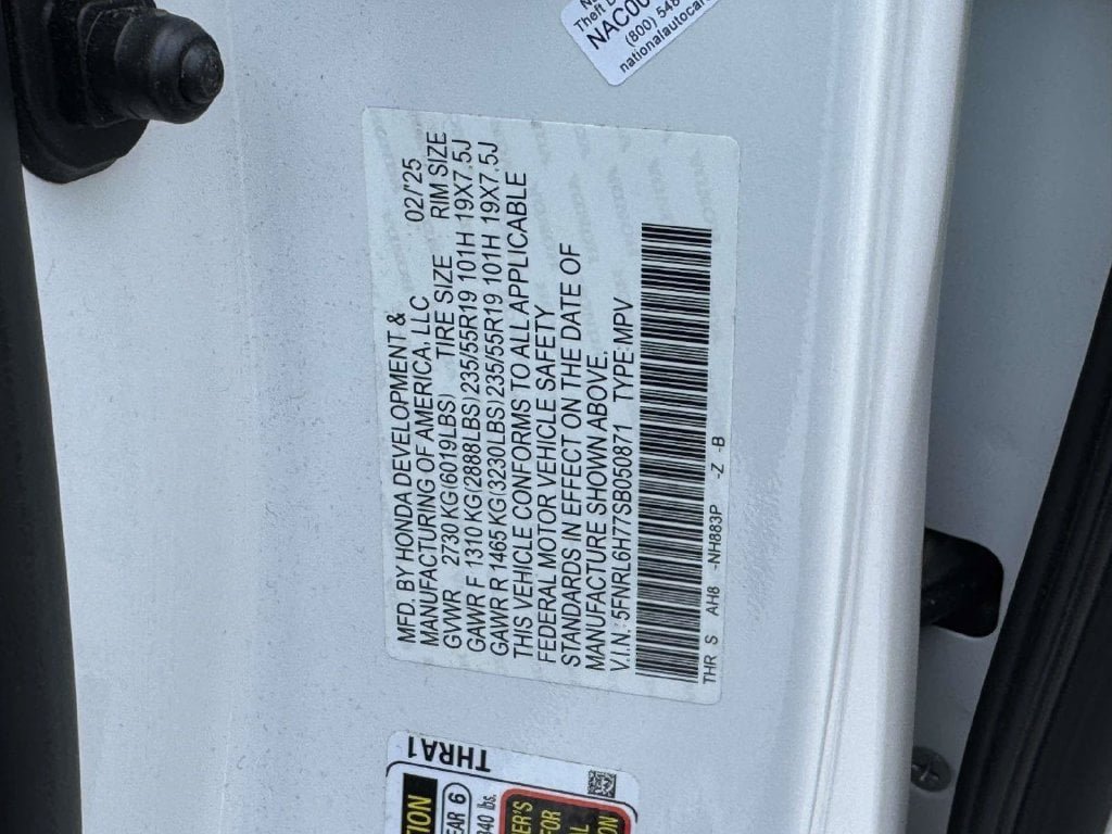 Used 2025 Honda Odyssey Sport-L image 29