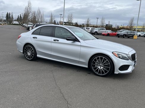 Used 2018 Mercedes-Benz C 300 Sedan image 7