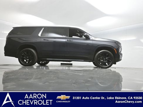 New 2025 Chevrolet Suburban Premier image 47