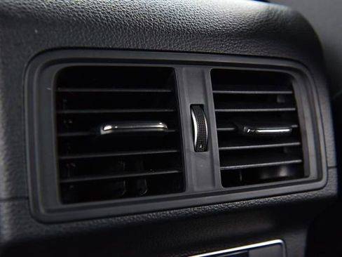 Used 2022 Audi SQ5 Premium Plus w/ Premium Plus Package image 25