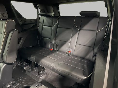 Certified 2022 Cadillac Escalade Sport AWD/4WD image 18