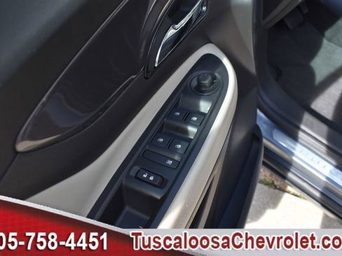 Used 2019 Buick Encore Preferred w/ Safety Package image 17