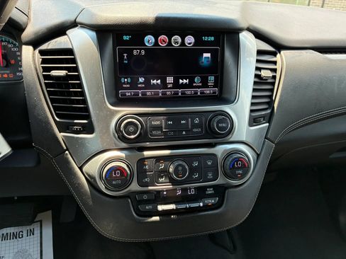 Used 2019 Chevrolet Tahoe 4WD w/ Enhanced Driver Alert Package image 19