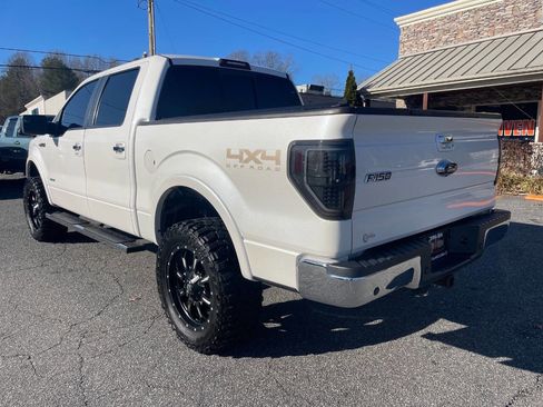 Used 2014 Ford F150 Lariat w/ Lariat Chrome Package image 13