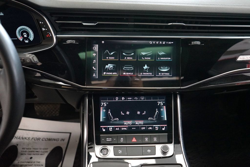Used 2023 Audi Q8 Premium Plus AWD/4WD image 7