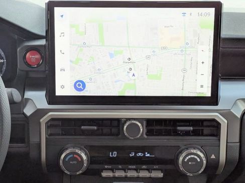 Used 2025 Toyota Tacoma TRD Sport AWD/4WD image 24