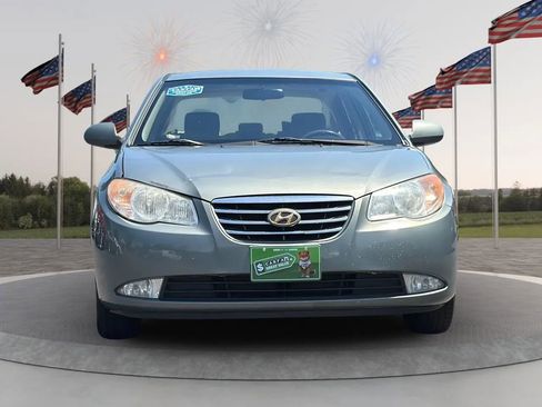 Used 2010 Hyundai Elantra GLS FWD image 2