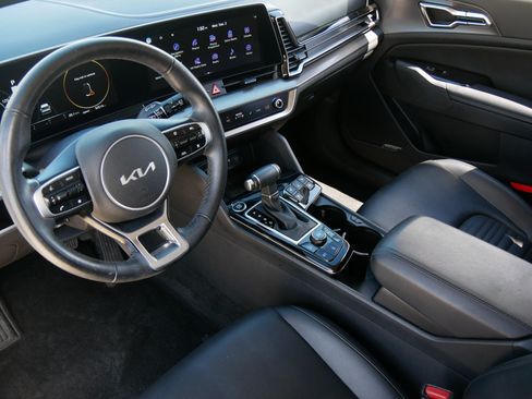 Used 2024 Kia Sportage SX FWD image 14