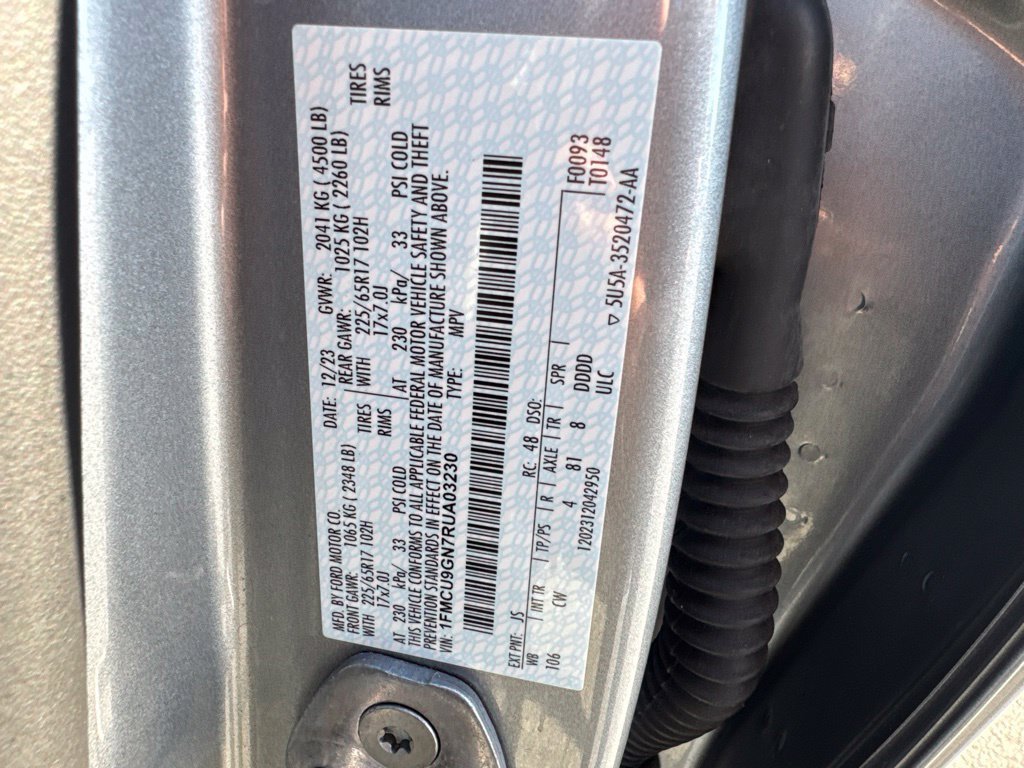 Used 2024 Ford Escape Active w/ Tech Pack #2 AWD/4WD image 25